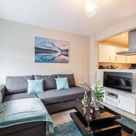 Dartford, Kent - Modern 2Bd 2Bath En-Suite Bungalow M25 Bluewater Eksteriør billede