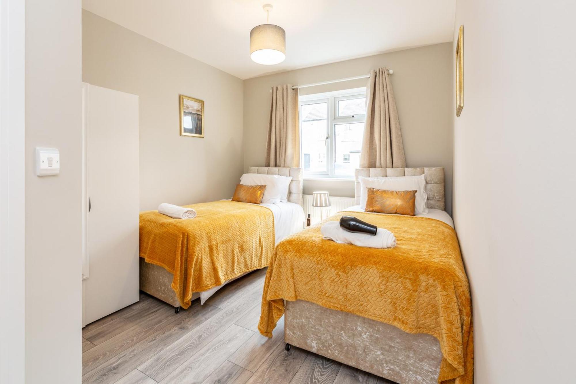 Dartford, Kent - Modern 2Bd 2Bath En-Suite Bungalow M25 Bluewater Eksteriør billede